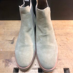 CREPE CHELSEA BOOT